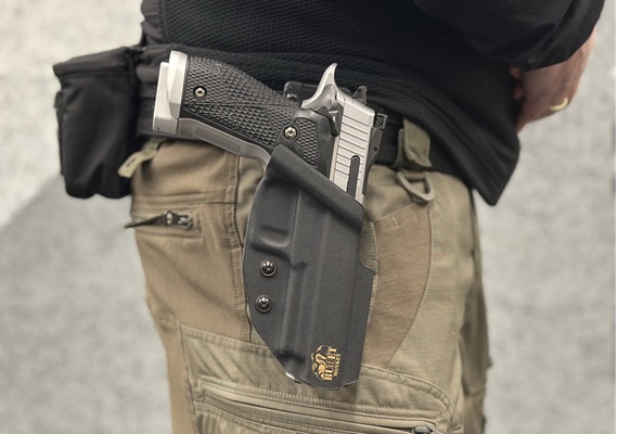 SIG SAUER  P226 X5 Supermatch OWB Holster Rechtshänder schwarz